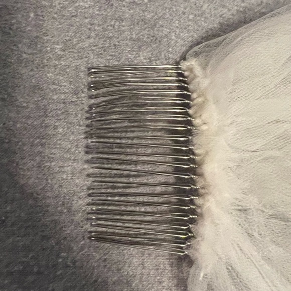 VEIL - Picture 8 of 8